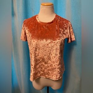 Madison and Berkeley peach pink crushed velvet tee
